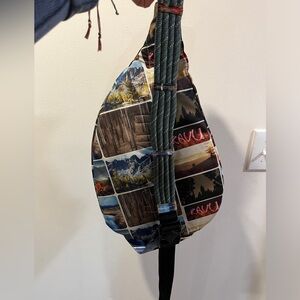 Kavu Rope Sling Mountain View print